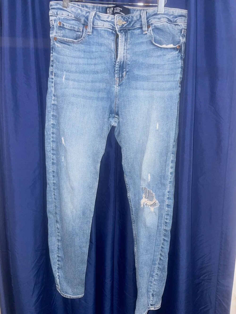 Gap High Rise Universal Legging Jeans Size 14/32 Regular Distressed Ripped Denim